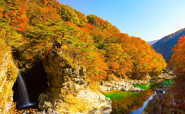 龍王峡と虹見の滝
