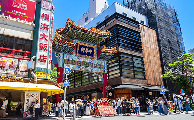 横浜中華街 善隣門