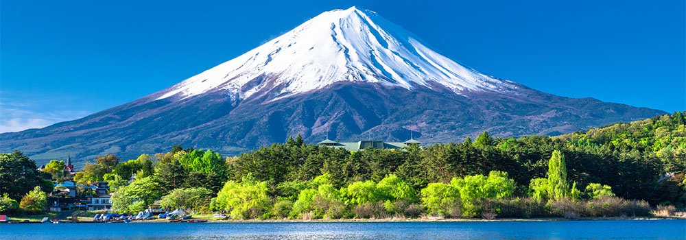 山梨観光1泊2日モデルコース！車なしで絶景・歴史・ワインを楽しむ旅