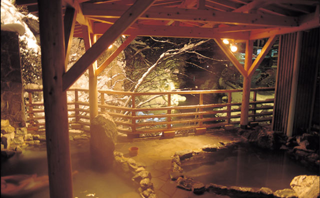水上館 牧水の湯 露天風呂