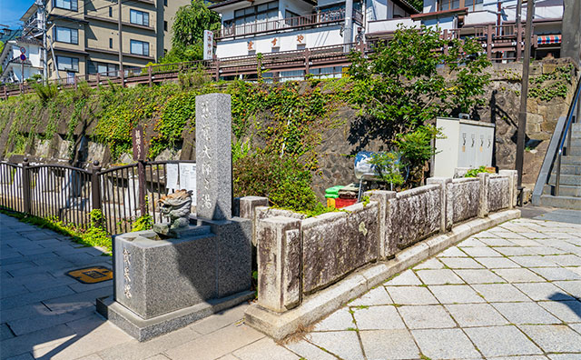 別所温泉（長野県） 慈覚大師之湯 飲泉塔