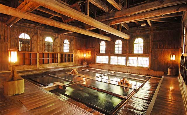 法師温泉長寿館　お風呂の一例