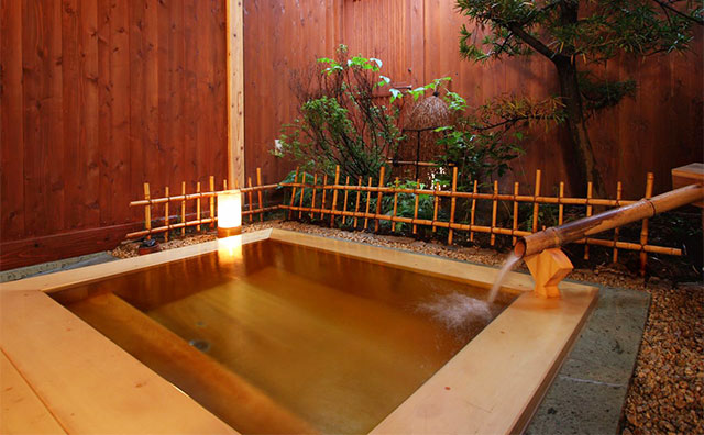 音羽屋旅館 癒しの湯