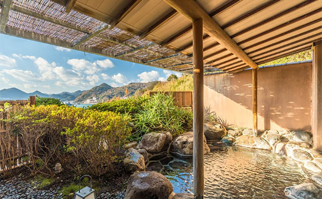 ホテル山田屋　露天風呂
