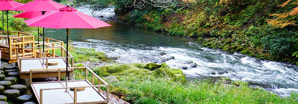 北陸の穴場温泉でくつろぎ時間を。豊かな自然に癒されて