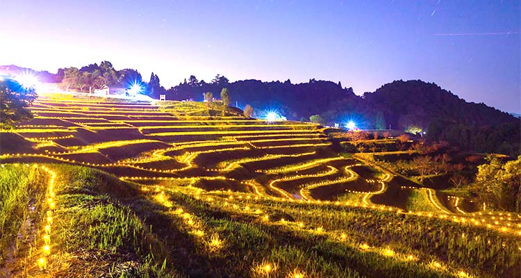 【絶景】関東の冬景色を楽しむならココ！氷柱やイルミネーションを見に行こう