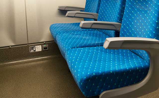 N700Aのコンセントの位置