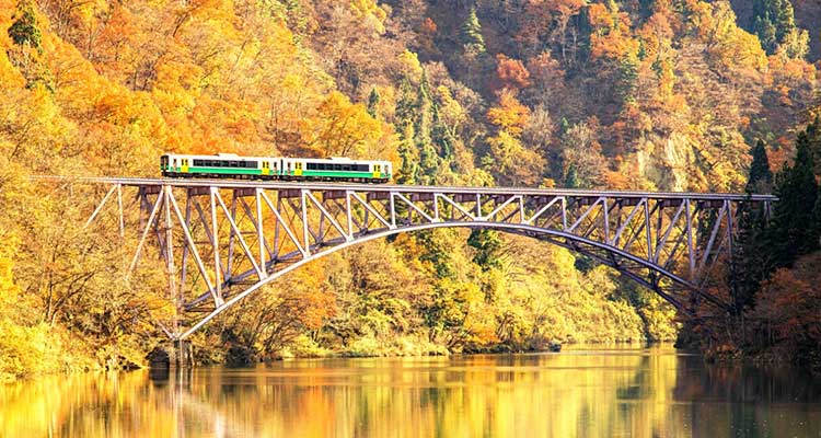絶景を見るなら只見線！沿線の観光情報と絶景スポットを紹介