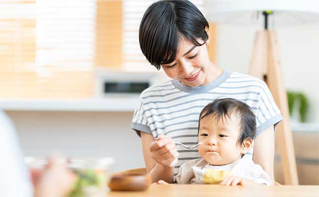 子連れ旅行の持ち物「食事用品」