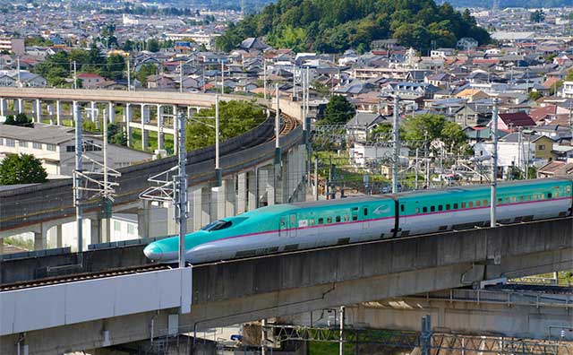 子連れで新幹線移動する時の持ち物は？