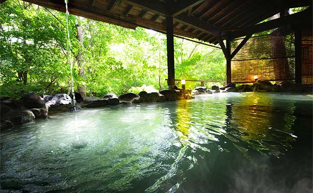 磐梯名湯リゾート　ボナリの森　露天風呂