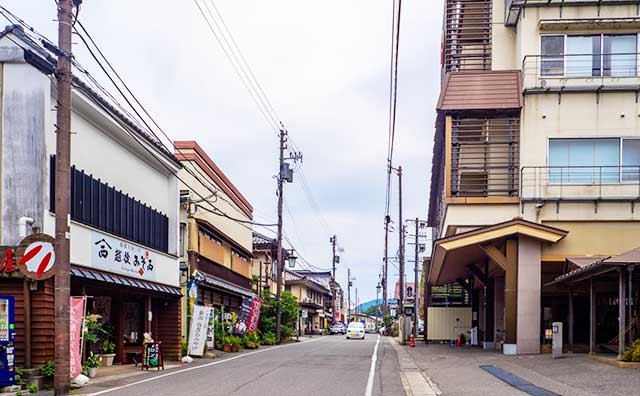 弥彦観光の際におすすめの温泉宿