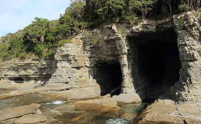 鳥毛洞窟
