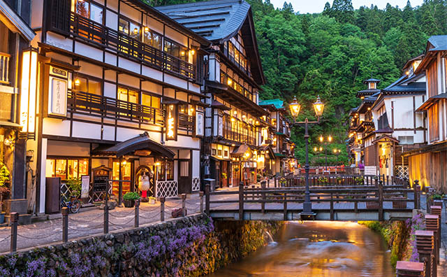 銀山温泉