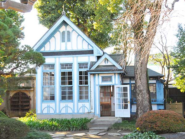 【蔵の街・栃木市】レトロモダンな建築巡りと伝統工芸に触れる旅